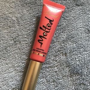 Two face , melted lipstick(coral)